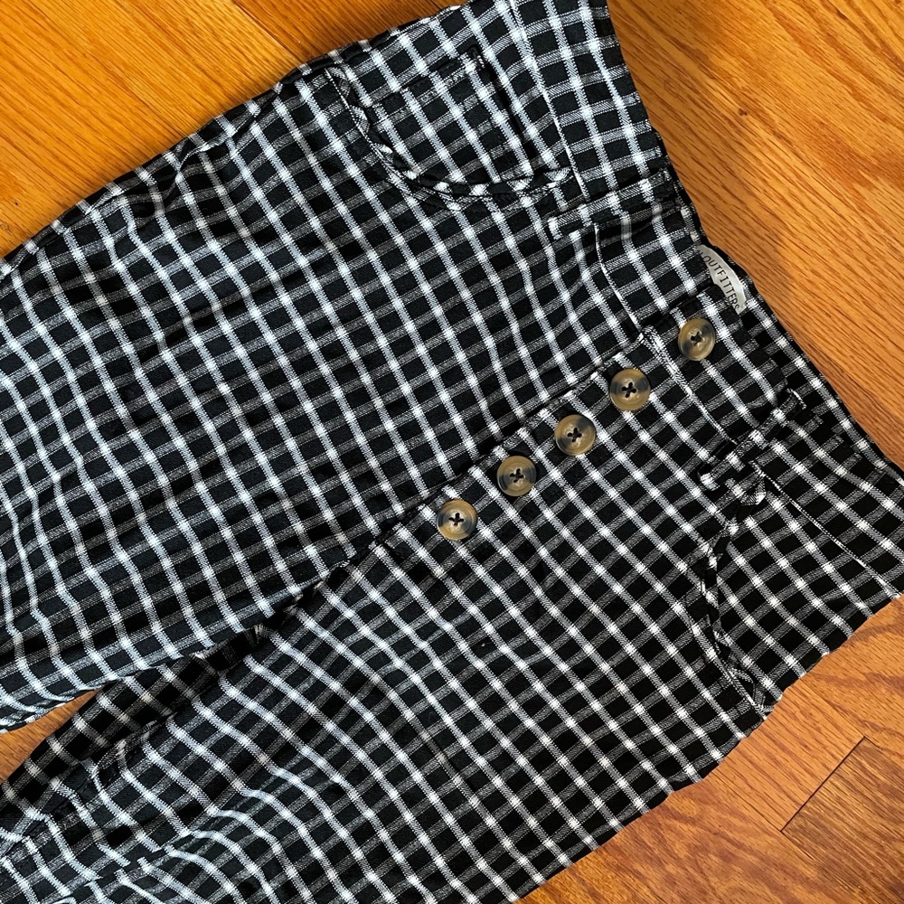 Urban outfitters size 2 plaid gingham black and white pants